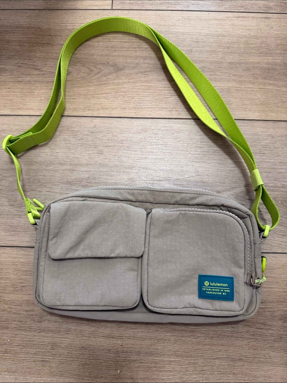 lululemon athletica Multi-Pocket Crossbody Messenger with Neon Green Strap